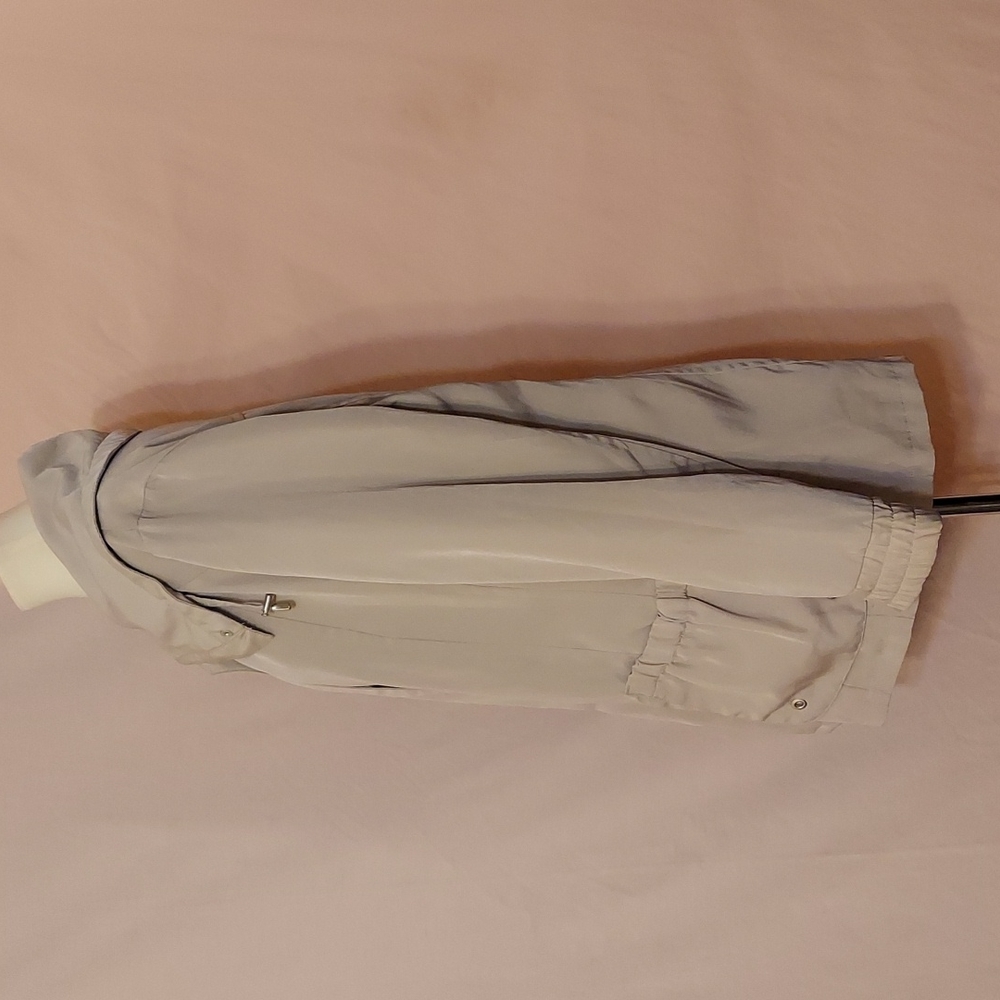 Jessica Cream Spring/Fall Jacket - Picture 3 of 11